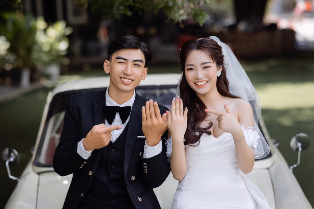 2 Bài Văn khấn cầu duyên tại nhà 2025 11 couple 8176869 1280